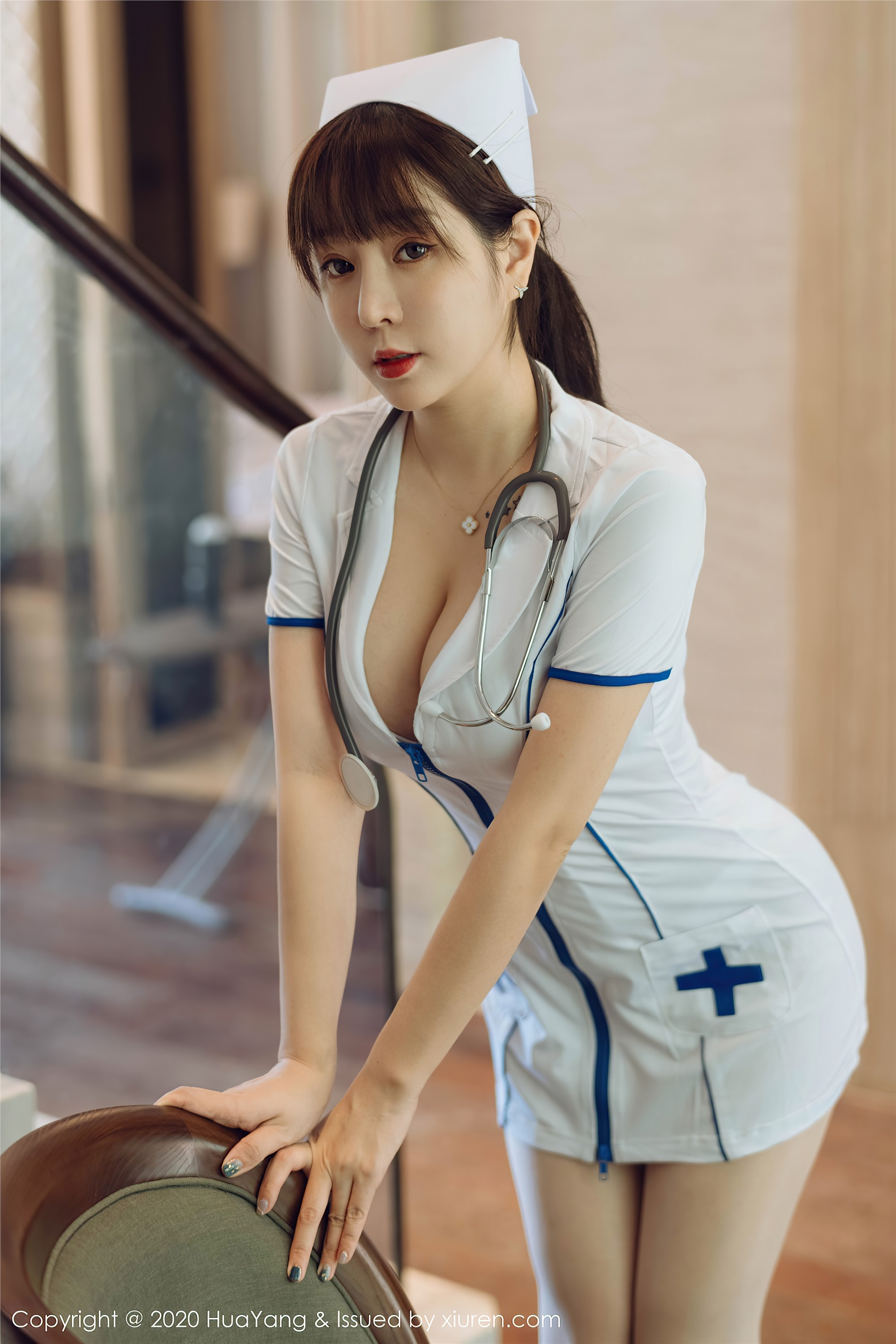 HuaYang花漾 2020.11.27 Vol.330 王雨纯